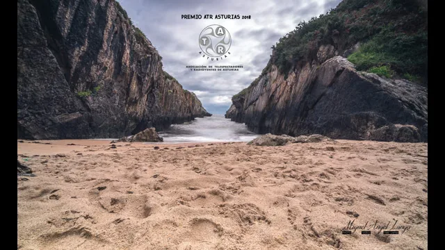 Portada de SEA or MOUNTAIN